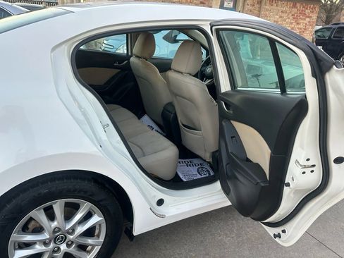 Used 2014 MAZDA MAZDA3 i Touring image 5