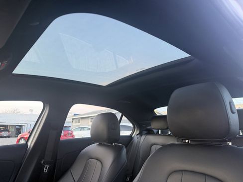 Used 2019 Mercedes-Benz A 220 image 13