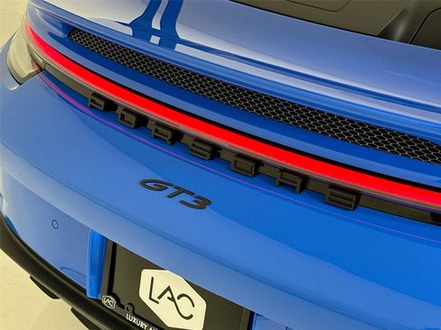 Used 2023 Porsche 911 GT3 image 37