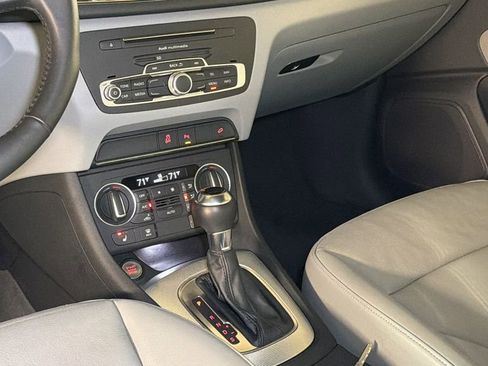 Used 2018 Audi Q3 2.0T Premium w/ Convenience Package image 18