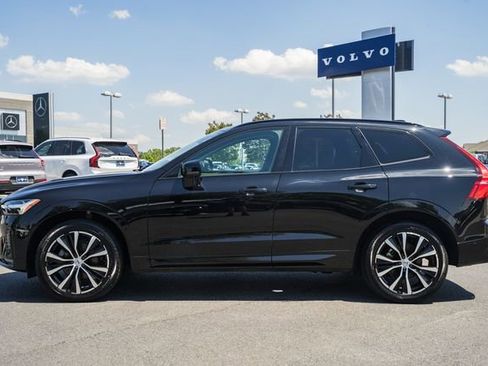 Used 2024 Volvo XC60 B5 Plus w/ Protection Package Premier AWD/4WD image 4