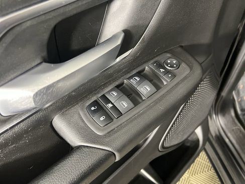 Used 2024 RAM 1500 Big Horn AWD/4WD image 22
