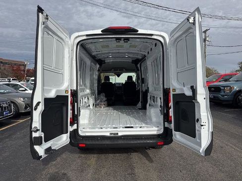 New 2026 Ford Transit 250 148 Medium Roof w/ Exterior Upgrade Package RWD image 9