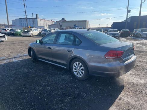 Used 2014 Volkswagen Passat 1.8T Wolfsburg Edition image 8