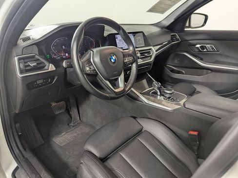 Used 2020 BMW 330i Sedan w/ Convenience Package image 31