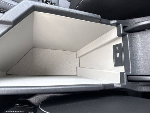 New 2026 Volkswagen Jetta SE FWD image 37