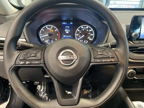 Used 2023 Nissan Altima 2.5 S image 11