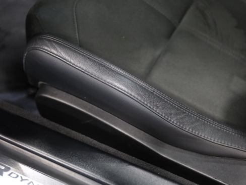Used 2021 Jaguar F-TYPE R-Dynamic AWD/4WD image 19