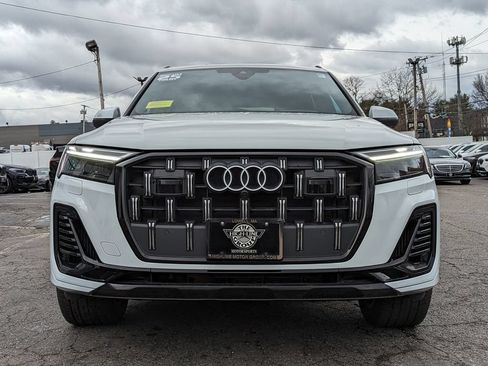 Used 2025 Audi Q7 3.0T Premium Plus AWD/4WD image 4