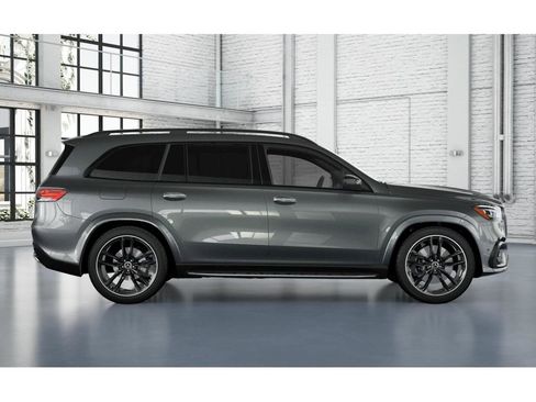 New 2026 Mercedes-Benz GLS 450 4MATIC image 2