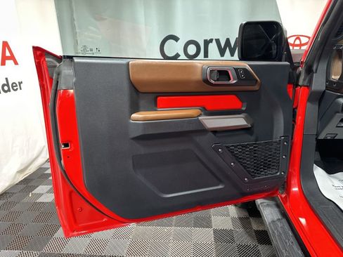 Used 2023 Ford Bronco Outer Banks image 16