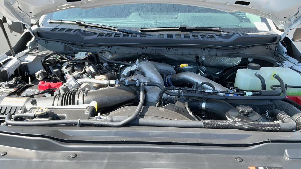 New 2026 Ford F350 Lariat w/ Lariat Premium Package AWD/4WD image 24