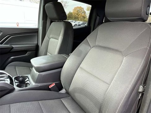 Used 2023 Chevrolet Colorado LT w/ LT Convenience Package II image 28