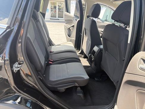 Used 2016 Ford Escape SE FWD image 25
