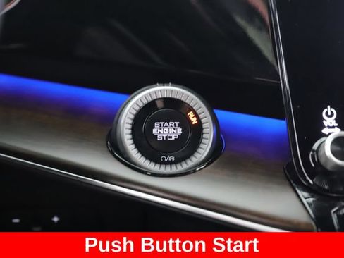 Used 2025 Jeep Grand Wagoneer 4WD image 24