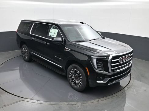 New 2026 GMC Yukon XL Elevation w/ Elevation Premium Package image 16
