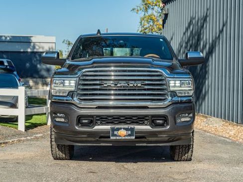 Used 2021 RAM 2500 Limited image 9
