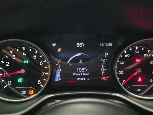 Used 2020 Jeep Compass Latitude w/ Popular Equipment Group image 14