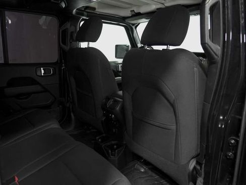 Used 2021 Jeep Wrangler Unlimited Sport AWD/4WD image 17