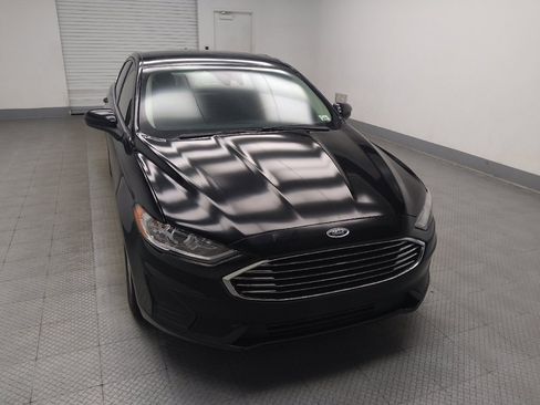 Used 2020 Ford Fusion S FWD image 14