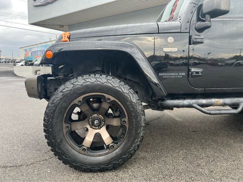 Used 2017 Jeep Wrangler 75th Anniversary image 2