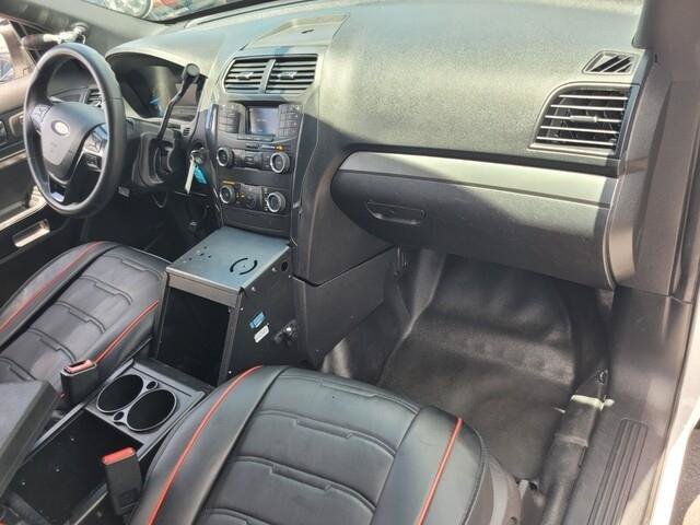 Used 2019 Ford Explorer 4WD Police Interceptor image 13
