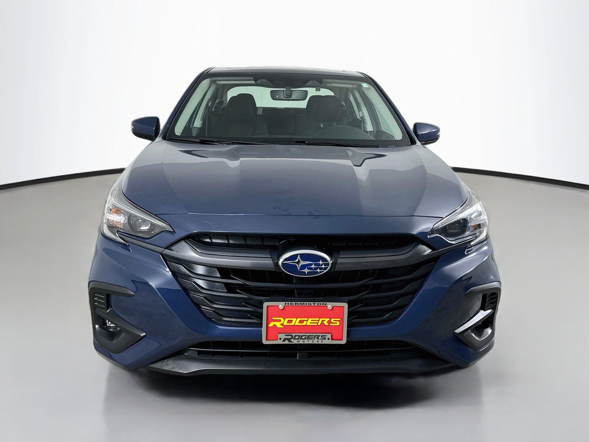 Used 2025 Subaru Legacy Premium AWD/4WD image 2
