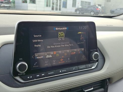 Certified 2023 Nissan Rogue SV image 15