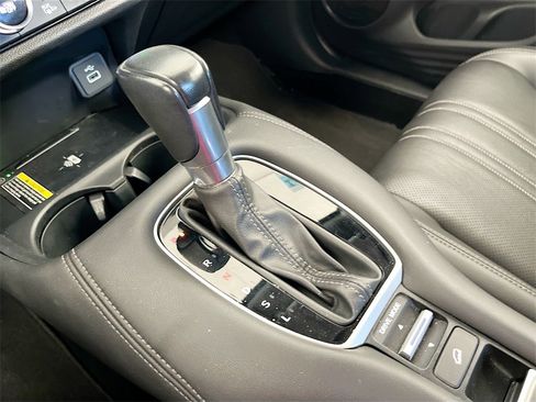 Used 2024 Honda HR-V EX-L image 17