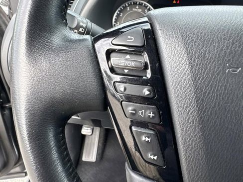 Used 2023 Nissan Armada SL w/ Midnight Edition Package image 26