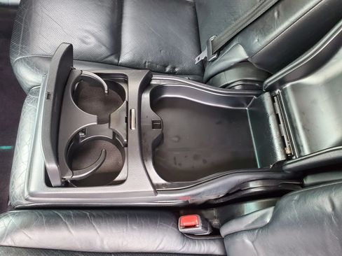 Used 2013 Lexus RX 450h AWD w/ Navigation Pkg image 28