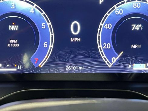 Used 2023 Jeep Grand Cherokee Limited w/ Luxury Tech Group II AWD/4WD image 28