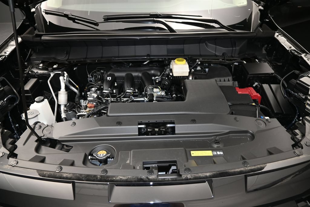 New 2026 Nissan Pathfinder SV w/ SV Premium Package FWD image 25