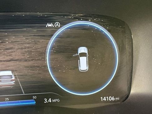 Used 2023 Hyundai Santa Fe SEL w/ Premium Package image 18