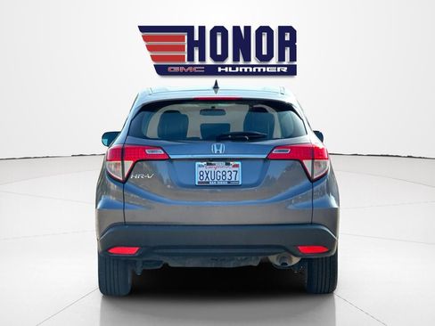 Used 2022 Honda HR-V LX image 5