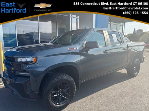 Used 2020 Chevrolet Silverado 1500 LT Trail Boss w/ Convenience Package AWD/4WD image 1