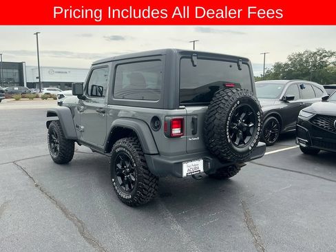 Used 2021 Jeep Wrangler Sport AWD/4WD image 3