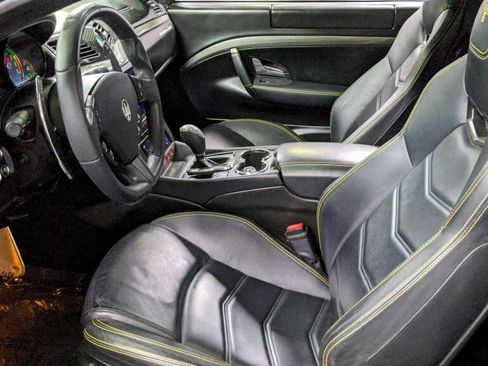 Used 2014 Maserati GranTurismo Sport RWD image 28
