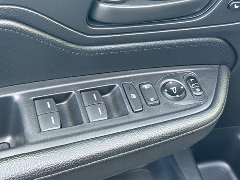 Used 2024 Honda Odyssey EX-L image 12