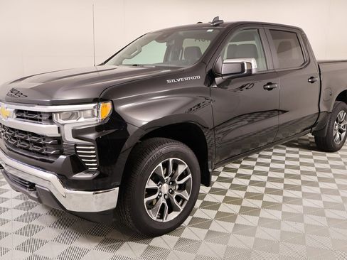 Used 2022 Chevrolet Silverado 1500 LT image 10