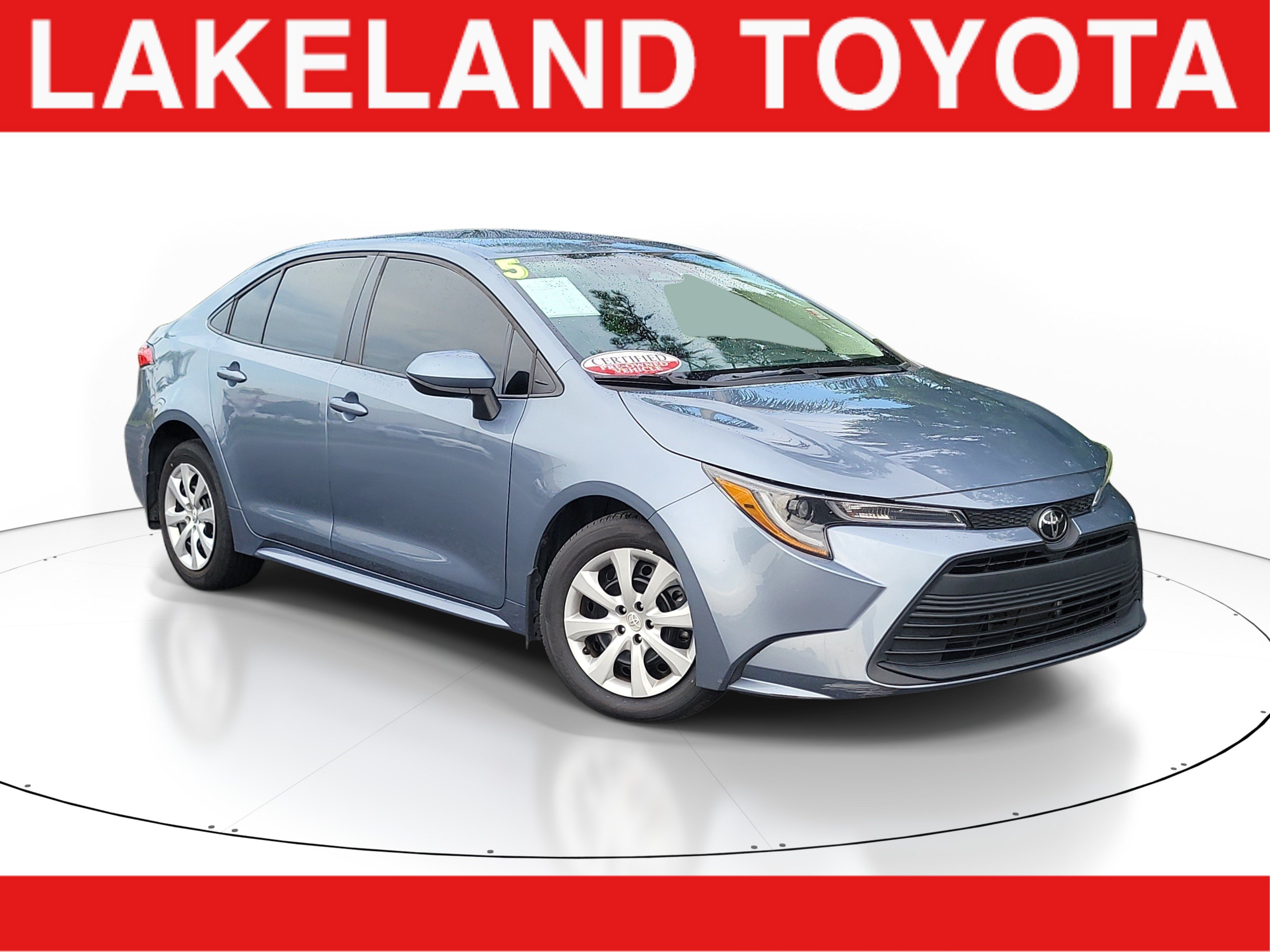 Certified 2025 Toyota Corolla LE FWD image 1