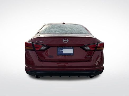 Used 2024 Nissan Altima 2.5 SR image 6