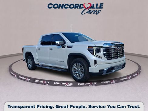 Used 2024 GMC Sierra 1500 Denali AWD/4WD image 1
