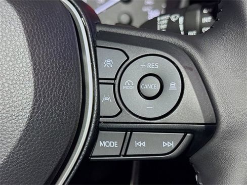 New 2025 Toyota Corolla SE image 28