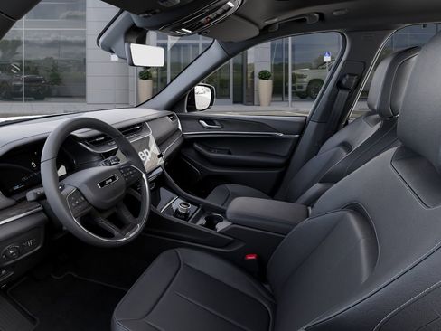 New 2026 Jeep Grand Cherokee Limited RWD image 22