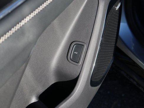 New 2026 GMC Acadia Denali w/ Super Cruise Package image 23