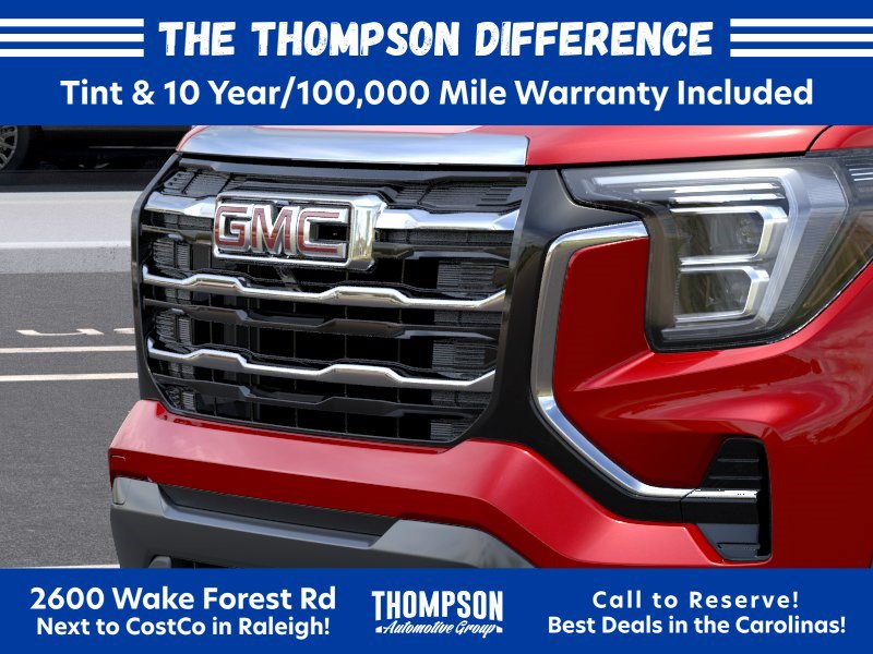 New 2027 GMC Terrain Elevation w/ LPO, Floor Liner Package FWD image 13
