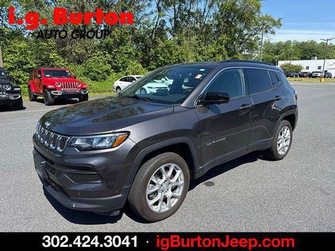 Certified 2023 Jeep Compass Latitude AWD/4WD image 7