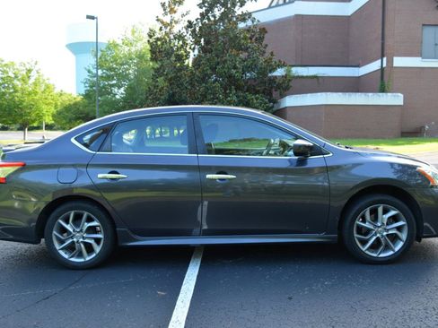 Used 2013 Nissan Sentra SR FWD image 4
