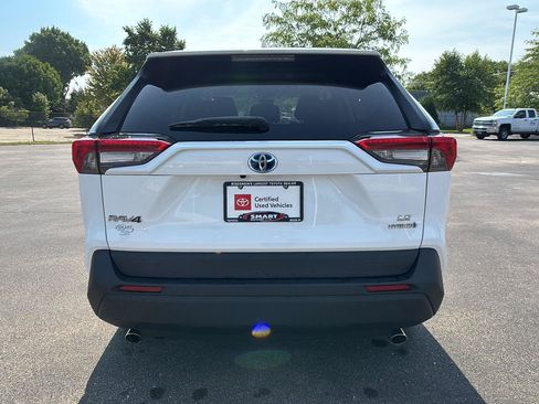Used 2021 Toyota RAV4 LE AWD/4WD image 11